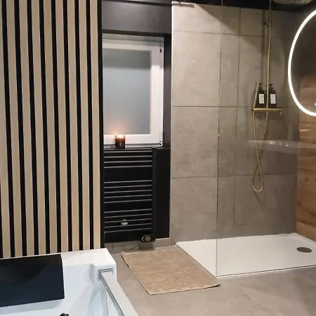 Saphir- Balneo & Sauna Prives *